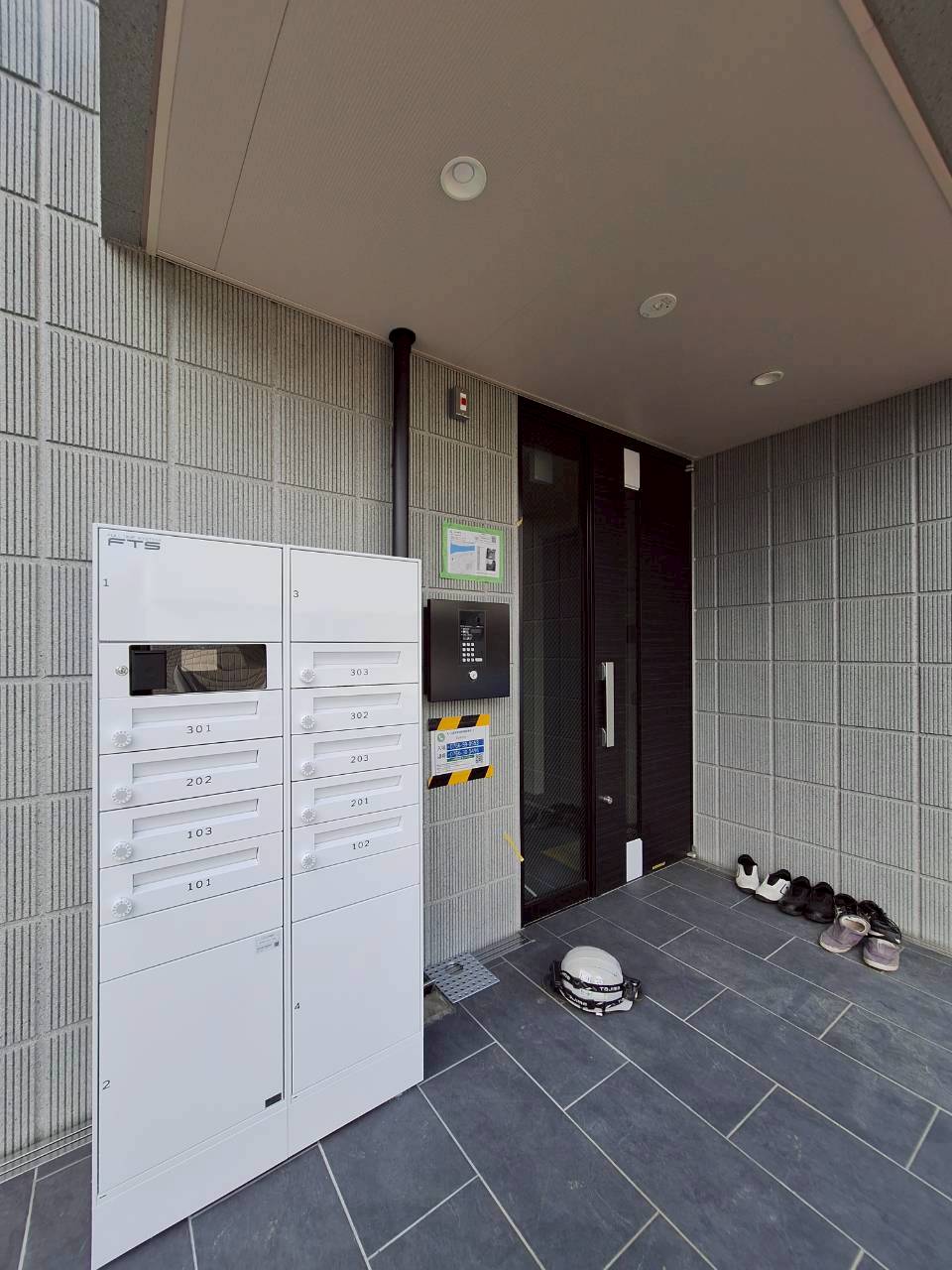 ロビー　★宅配BOX★