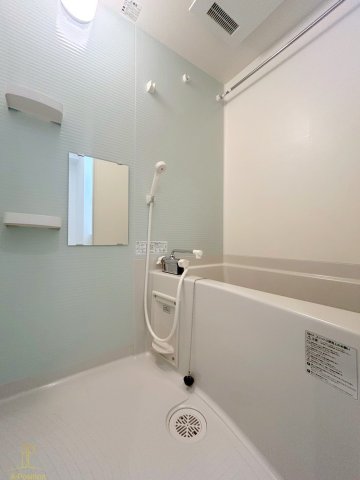 バス・シャワールーム　LIVIAZ NAMBA　KRASS