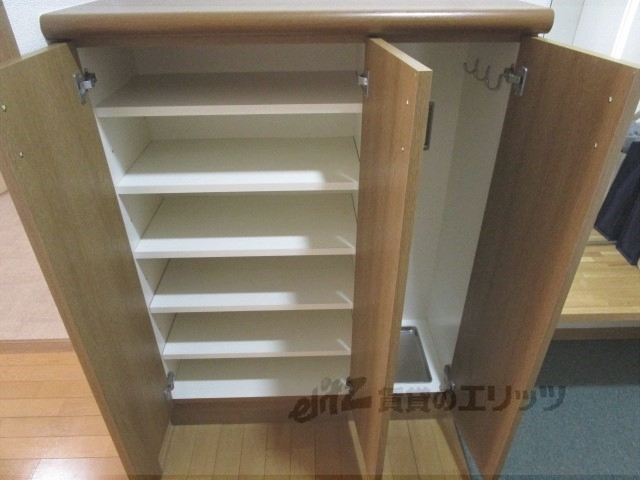 収納　下駄箱