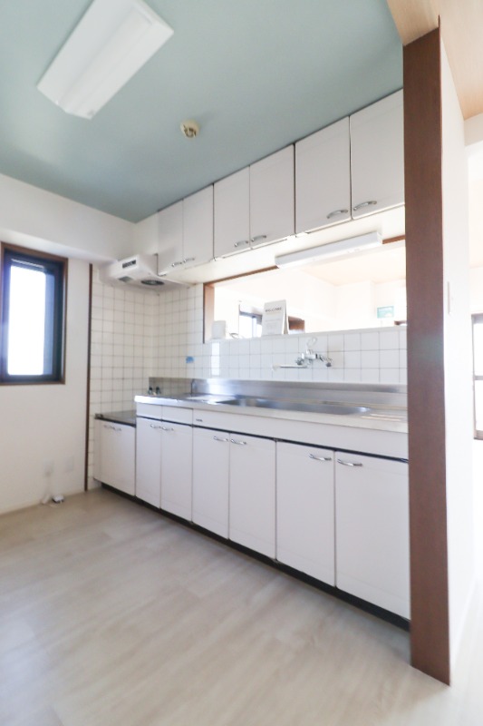 キッチン　図面と現状が相違がある場合には現状を優先