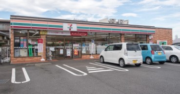 コンビニ　セブンイレブン 昭島美堀町1丁目店（コンビニ）まで727m