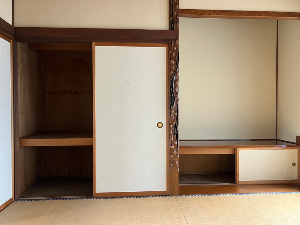 収納　東側和室の収納