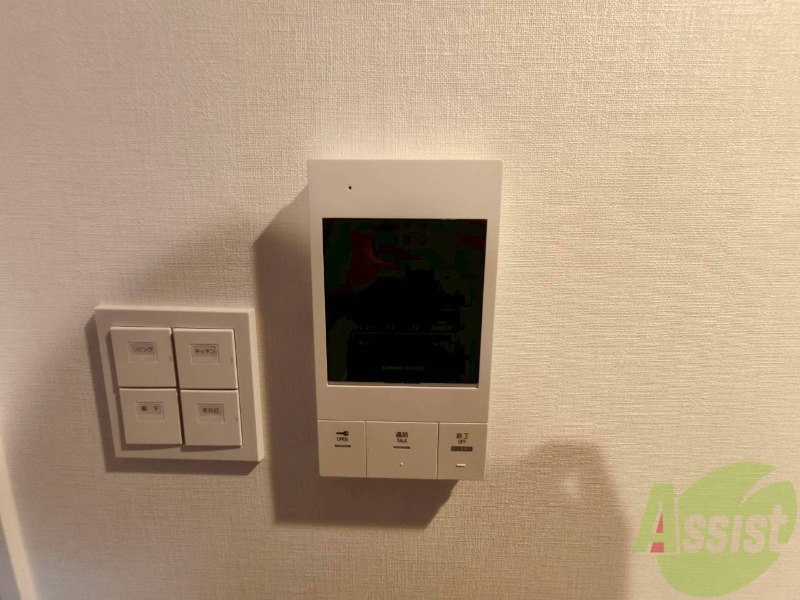 セキュリティ　モニタ付インターホンでセキュリティ面も安心です。