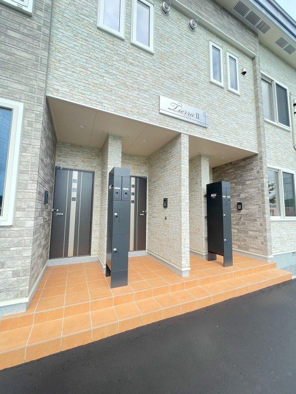 エントランス　エントランス