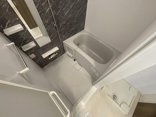 バス・シャワールーム　浴室