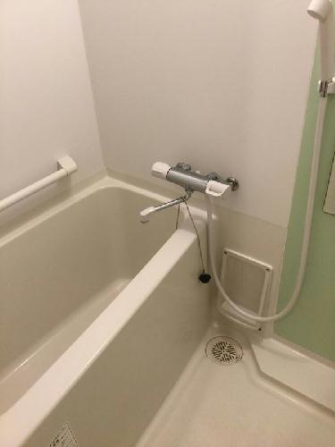 バス・シャワールーム　風呂場