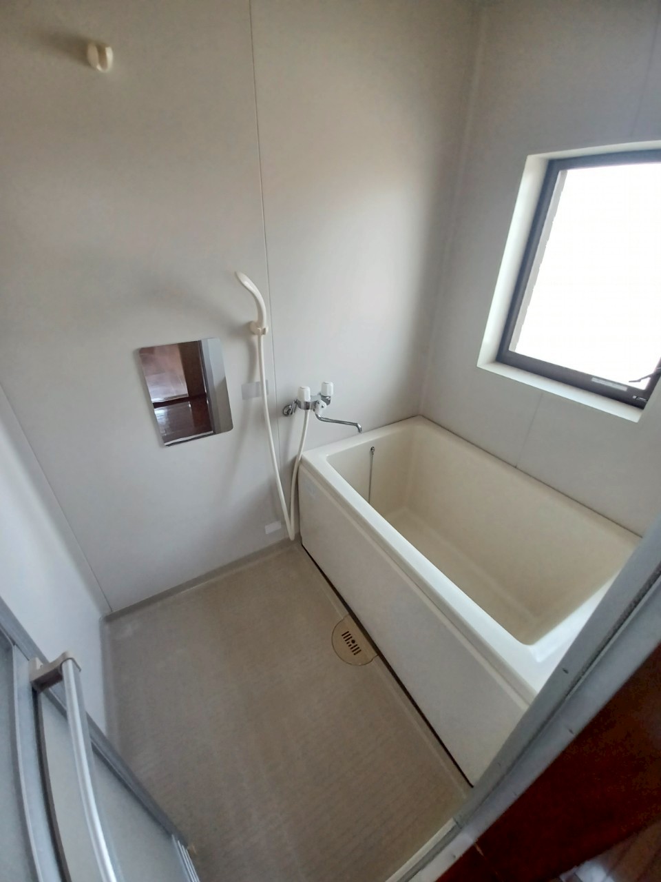 バス・シャワールーム　きれいなお風呂です