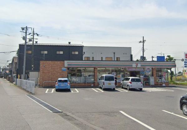 コンビニ　セブンイレブン宇都宮石井東店（コンビニ）まで1049m