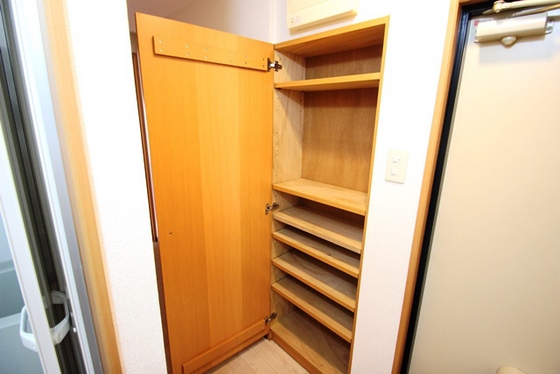 収納　※別号室のお写真です。