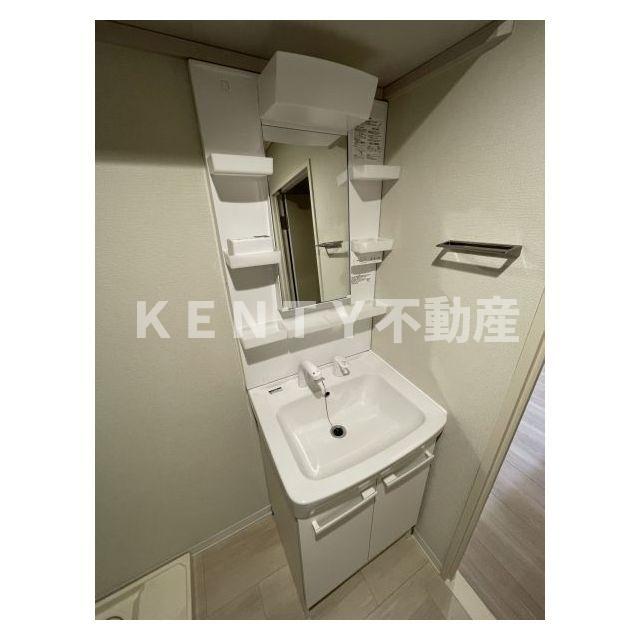 洗面設備　使いやすい洗面所です