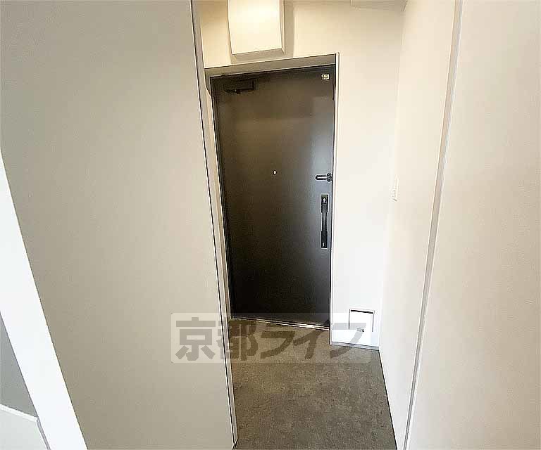 玄関　大きな段差がありません