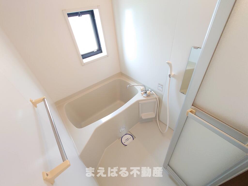 ＪＲ筑肥線 九大学研都市駅 徒歩13分 2階建 築29年の風呂写真