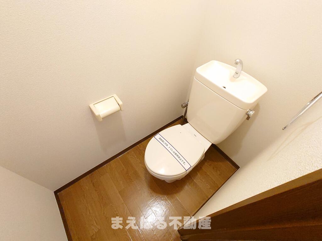 ＪＲ筑肥線 九大学研都市駅 徒歩13分 2階建 築29年のトイレ写真