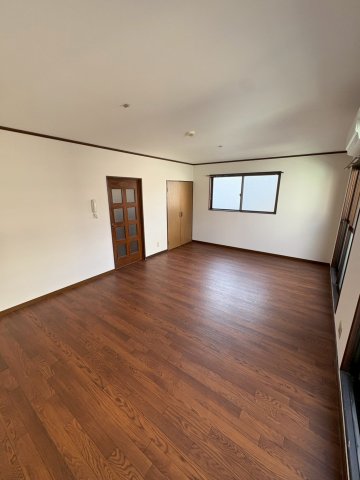 居室・リビング　居間です