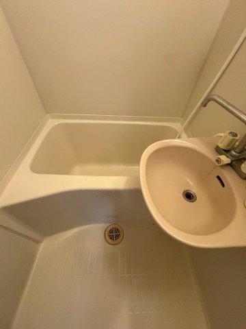 洗面設備　使いやすい洗面所です