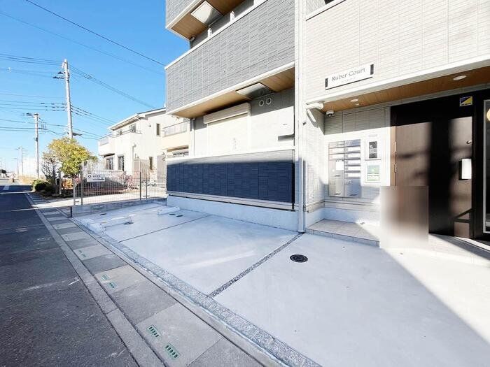 駐車場　★敷地内駐車場★（要空き確認）