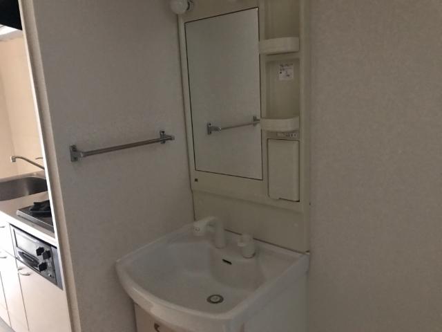 洗面設備　洗髪洗面化粧台