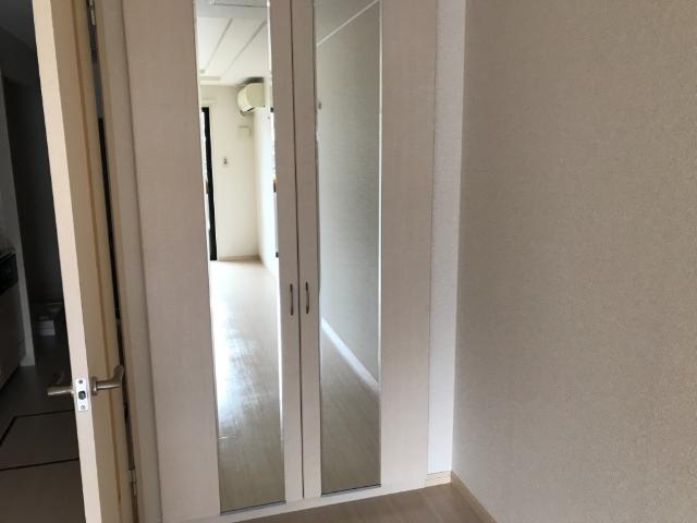 収納　クローゼット