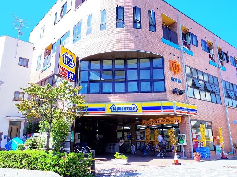 コンビニ　ミニストップ 新座栗原店（コンビニ）まで211m