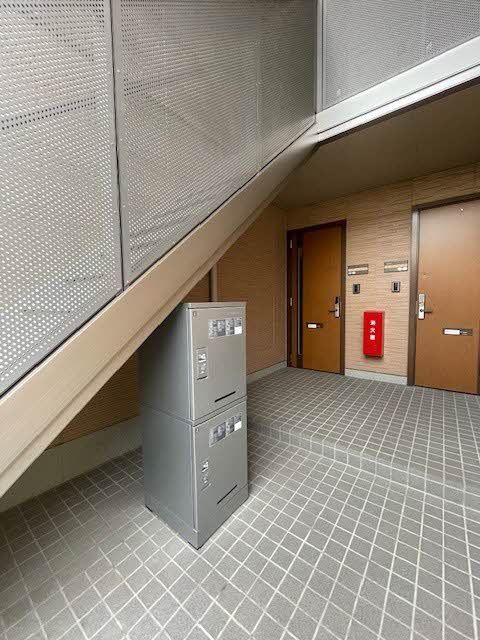 建物外観　宅配ＢＯＸ