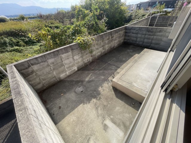 バルコニー　庭