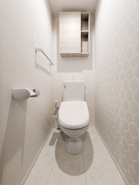 トイレ　同施工会社参考画像