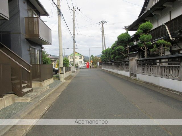 その他　周辺道路（その他）まで0m