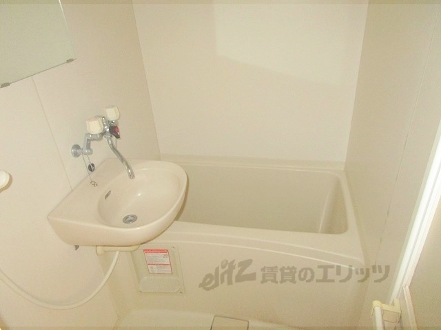 バス・シャワールーム　ユニットバス