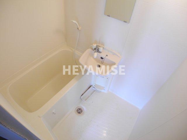 バス・シャワールーム　同間取りの別の階のお部屋の画像です※現況を優先します