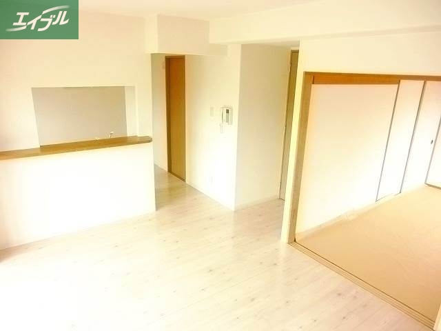 居室・リビング　リビング