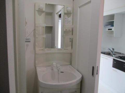 洗面設備　洗髪洗面化粧台