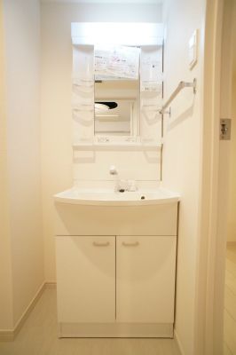洗面設備　別のお部屋の写真です。