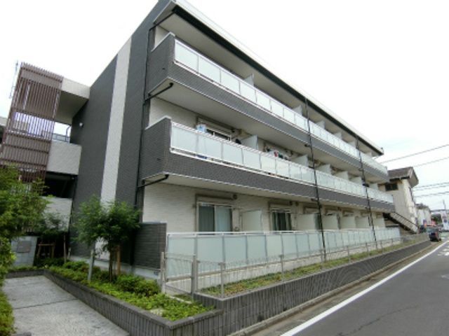 建物外観　外観は落ち着いています
