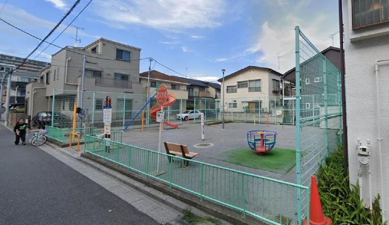 公園　末広児童遊園（公園）まで120m