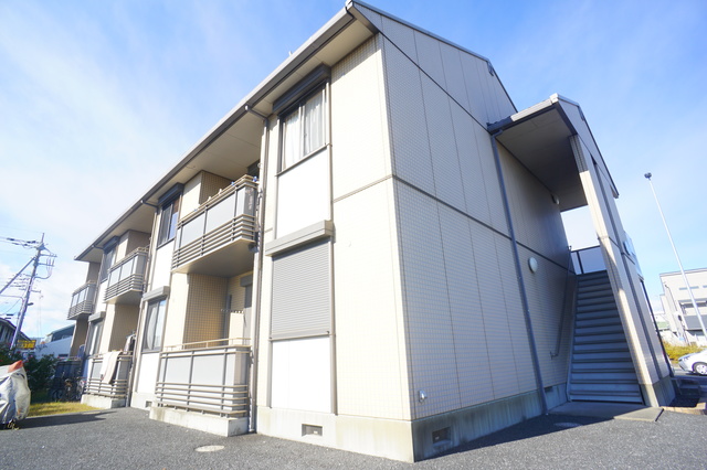 建物外観　２４時間管理♪夜間緊急時もしっかりサポートいたします！