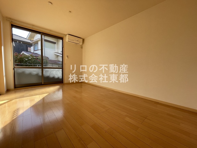 居室・リビング　リビングでゆったりくつろげる憩いの空間♪