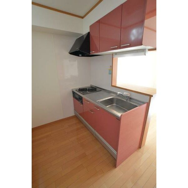 キッチン　写真は別部屋の為現況と異なる場合がございます