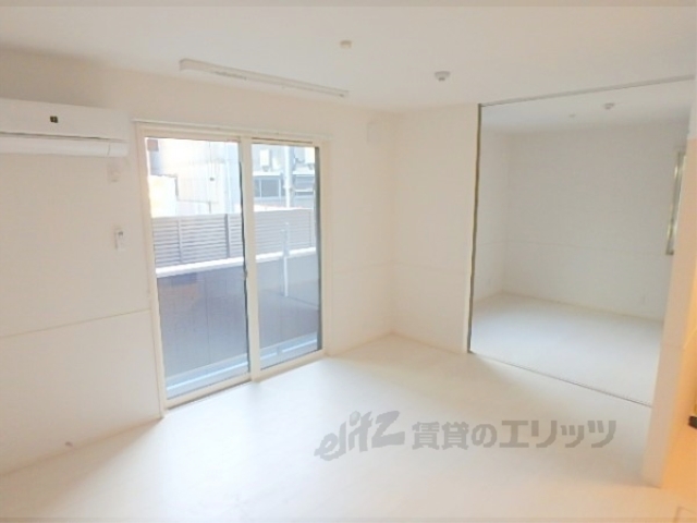 居室・リビング　リビング