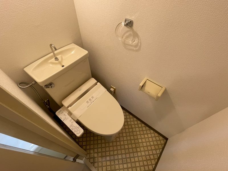 トイレ　現況優先