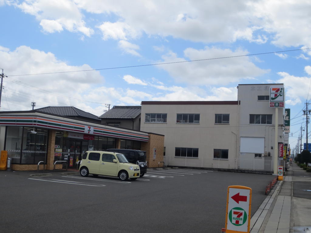 コンビニ　セブンイレブン一宮開明店（コンビニ）まで410m