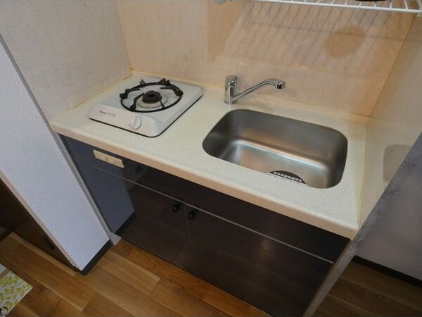 キッチン　キッチンでお料理をお楽しみください