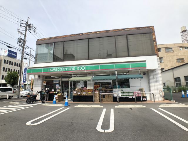 コンビニ　ローソンストア１００豊国通店（コンビニ）まで180m