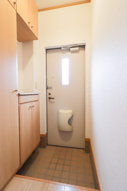 玄関　図面と現状に相違がある場合には現状を優先