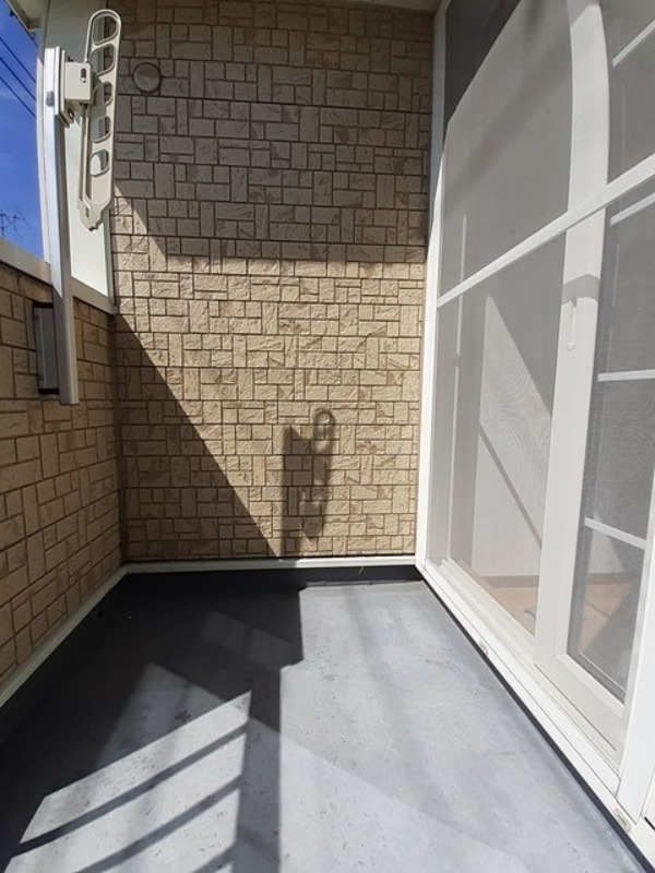 バルコニー　図面と現状に相違がある場合には現状を優先