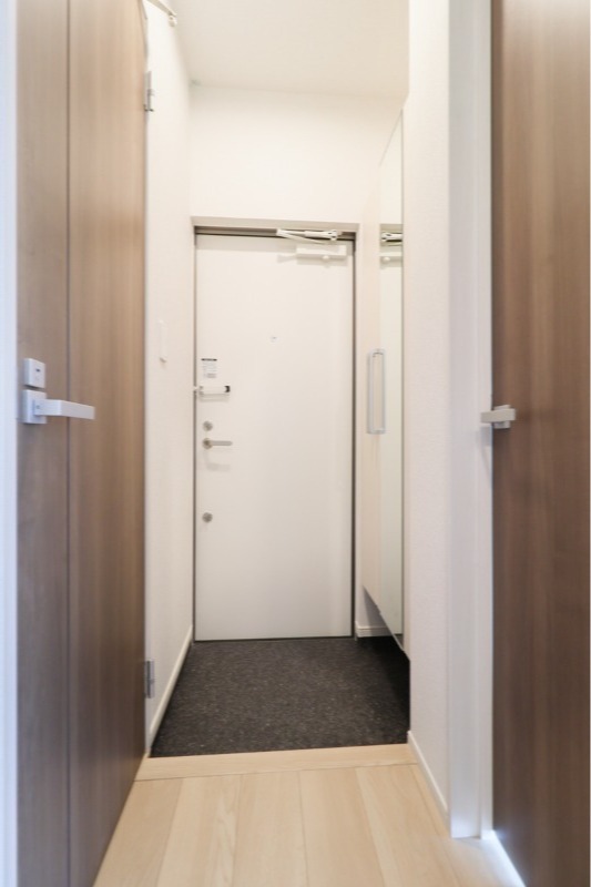 玄関　図面と現状に相違がある場合には現状を優先