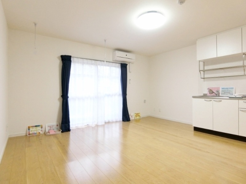 居室・リビング　図面と現状に相違がある場合には現状を優先