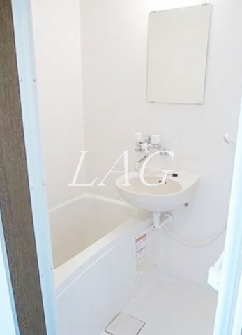 バス・シャワールーム　お風呂です。