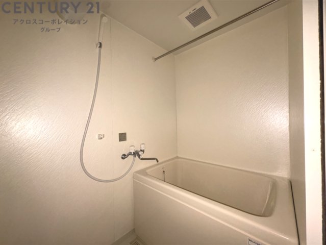 バス・シャワールーム　バストイレ別でオススメです！