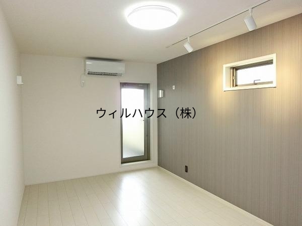 居室・リビング　明るい室内！