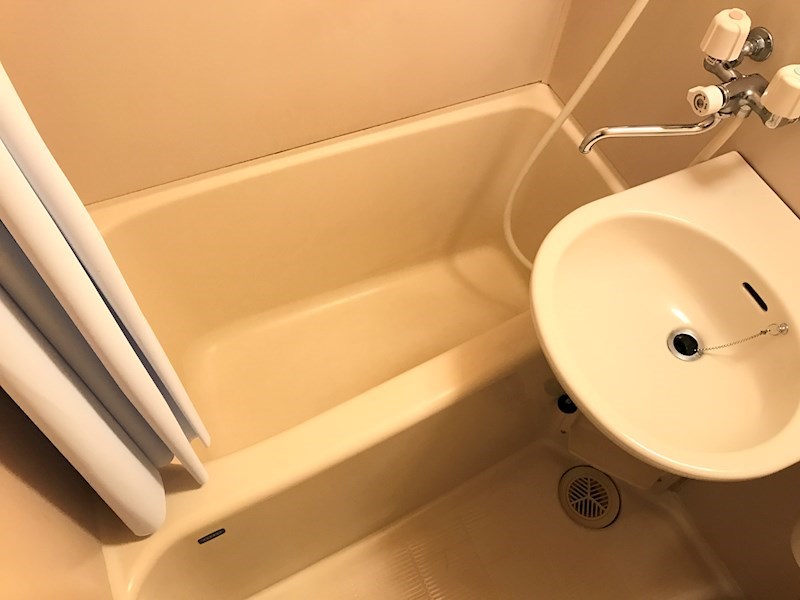 バス・シャワールーム　ゆったりできる浴室